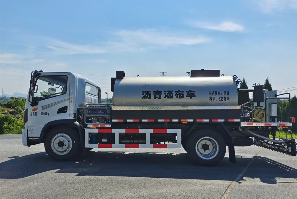 6立方智能型瀝青灑布車